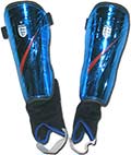 Щитки футбольные юниорские Англия 07 Umbro купить